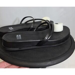 NIB Eileen Fisher Dorado Strappy Slide Sandals Black Leather 7M Minimalist